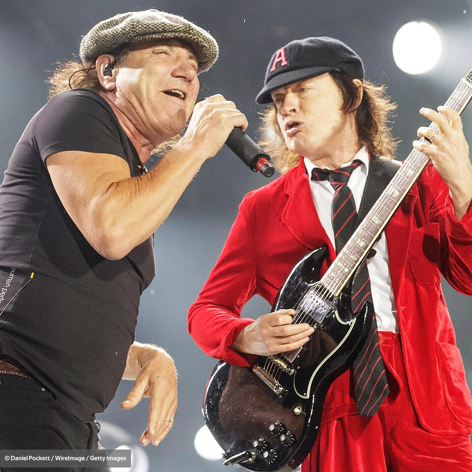 AC/DC
