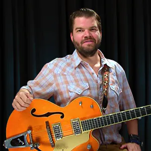 Photo of Hunter Perrin